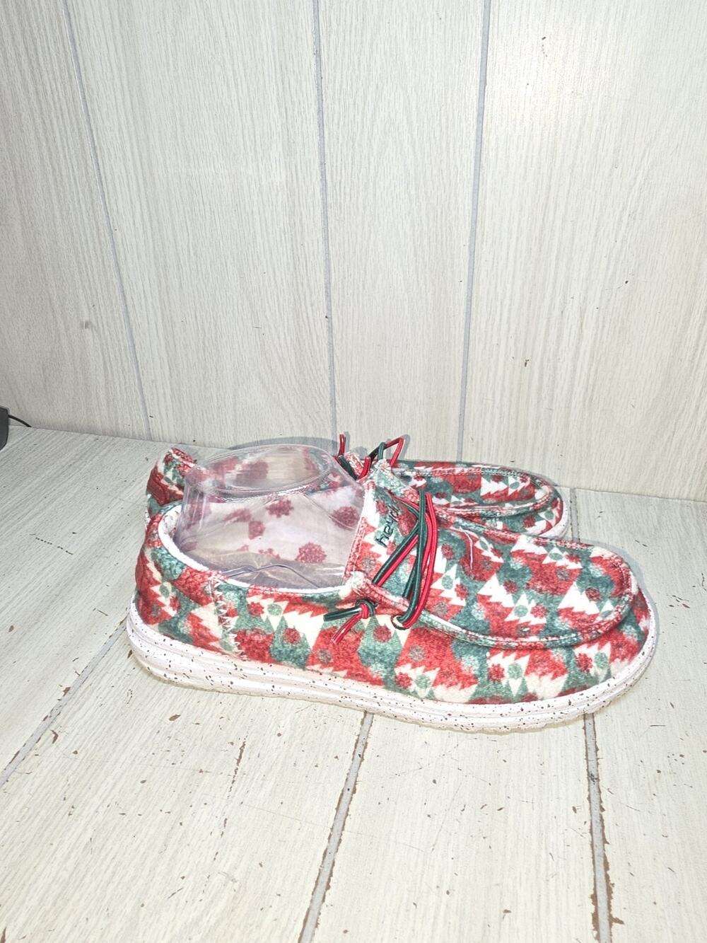 Hey Dude Wendy Funk Winter Wonderland Shoes Christmas Tree Sz 9 Comfort Slip Ons